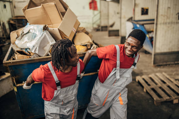 Best Junk Hauling Services  in Nashville, IN